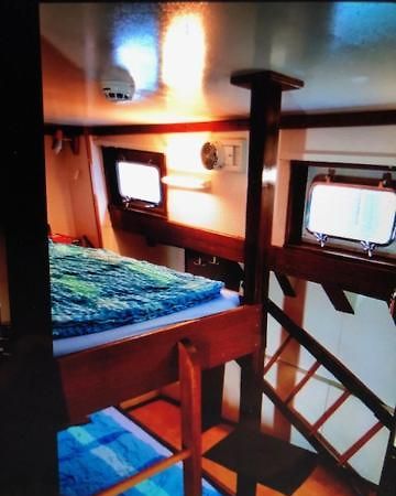 Schiff Ahoy, Hotelschiff, Hausboot, Boot, Passagierschiff Stuttgart Dış mekan fotoğraf