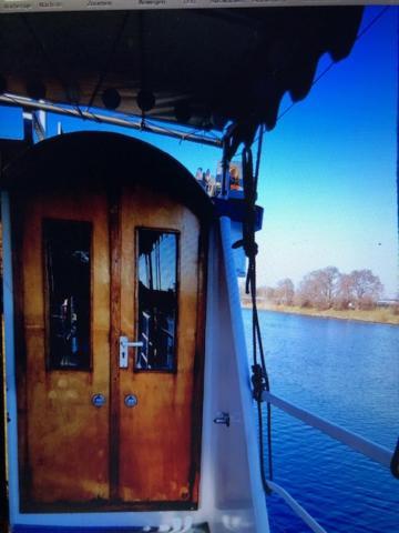 Schiff Ahoy, Hotelschiff, Hausboot, Boot, Passagierschiff Stuttgart Dış mekan fotoğraf